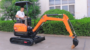KV18 Plus小型挖掘機實操視頻