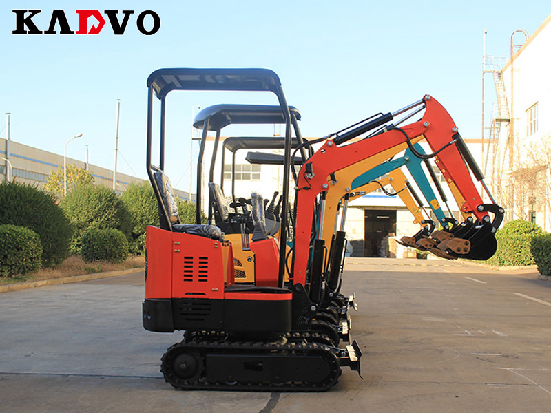 小型挖掘機(jī)怎樣購買性價(jià)比好